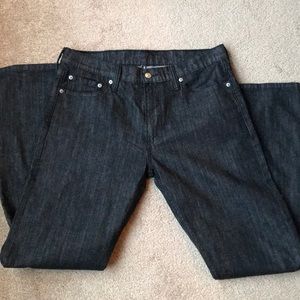Men’s Levi’s black jeans.